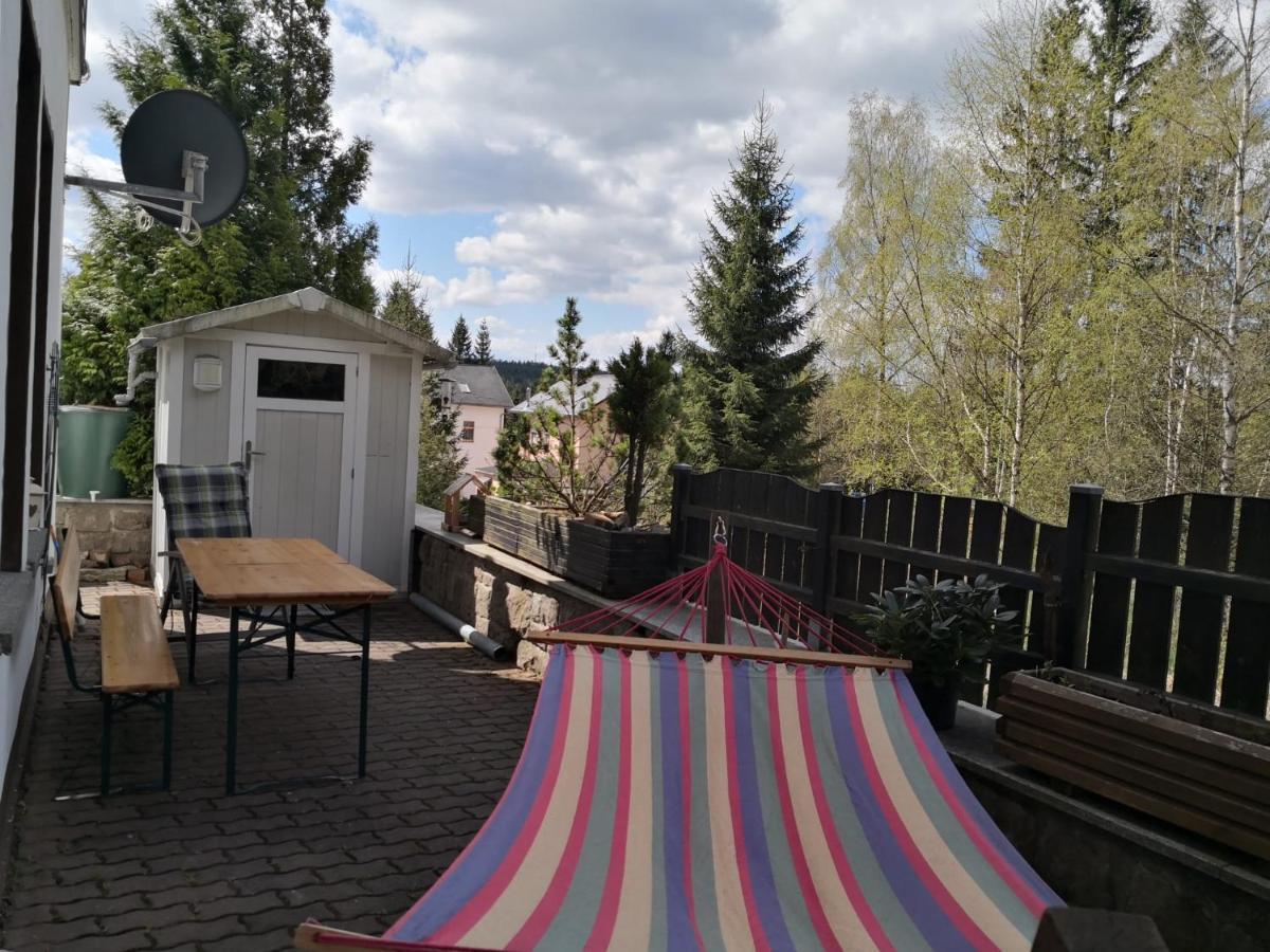 Apartamento ERZGRÜN - Aktiv und entspannt im Grünen Zwönitz Exterior foto