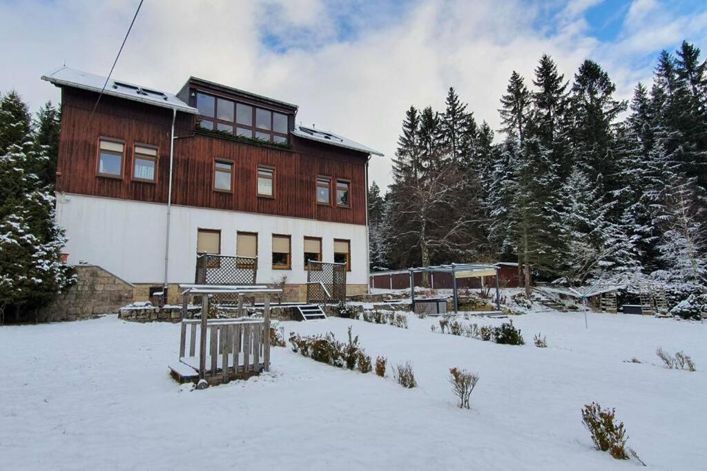 Apartamento ERZGRÜN - Aktiv und entspannt im Grünen Zwönitz Exterior foto